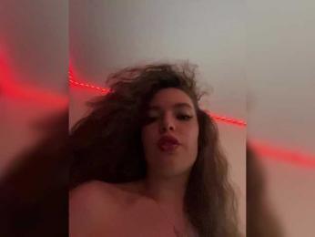 YourLadyyy bongacams stream image, 24.07.2025 21:10
