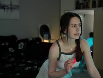 _blackbee_ chaturbate stream image, 28.07.2025 10:50