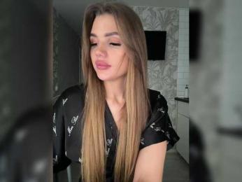 SweetyMia bongacams stream image