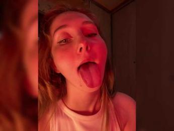 PeachGirl bongacams stream image