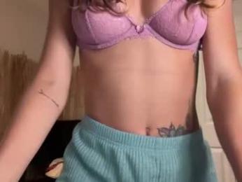 rileysmitheree chaturbate stream image, 01.08.2025 19:50