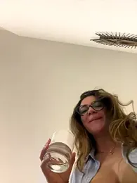 alicee16 stripchat stream image, 02.08.2025 02:00