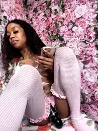 mismialove stripchat stream image, 03.08.2025 06:50
