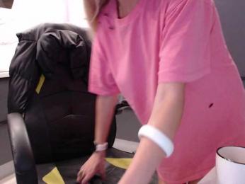 blondalina bongacams stream image