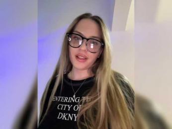 Cris_Mi bongacams stream image