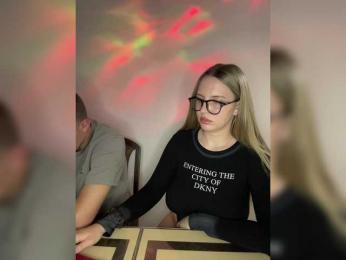 Cris_Mi bongacams stream image