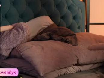 shiny_lily chaturbate stream image, 08.08.2025 06:50