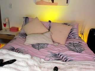 ahinoaa camsoda stream image