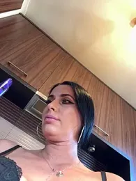 Hotmomcheckk_ stripchat stream image