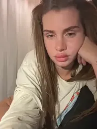 EmiliaCatalina stripchat stream image, 10.08.2025 00:20