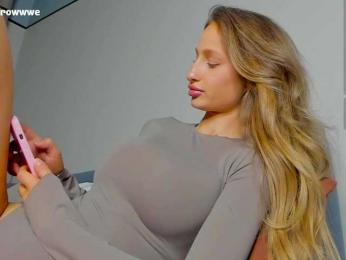 aimeerowwwe bongacams stream image