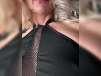 -Molly- bongacams stream image, 12.08.2025 10:50