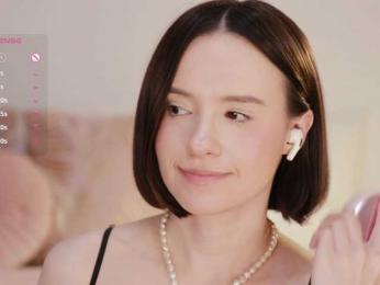 MissEssie bongacams stream image