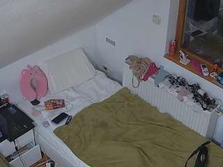 voyeurcam-julmodels-bed-7 camsoda stream image, 07.08.2025 18:00