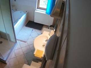 voyeurcam-julmodels-bath-2nd-2 camsoda stream image, 07.08.2025 18:00