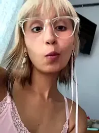 bigbabykiki stripchat stream image, 13.08.2025 14:20
