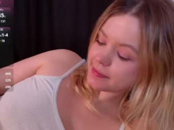 dianaholiday chaturbate stream image