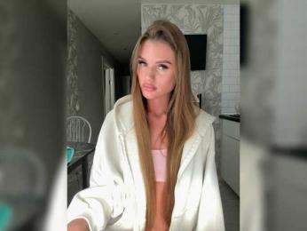 SweetyMia bongacams stream image