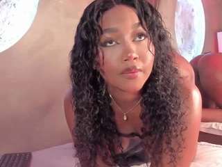 alison-mooon camsoda stream image, 19.08.2025 11:00