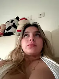 oriana_zoeee stripchat stream image, 21.08.2025 21:30
