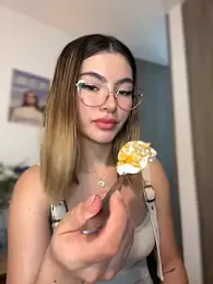 Your_Honeey stripchat stream image