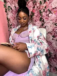 mismialove stripchat stream image, 24.08.2025 05:00