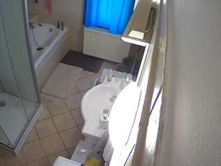 voyeurcam-julmodels-bath-2nd-2 camsoda stream image, 16.08.2025 18:30
