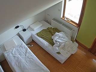 voyeurcam-julmodels-bed-7 camsoda stream image, 19.08.2025 05:10