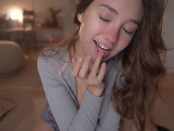mia_dynasty chaturbate stream image, 28.08.2025 16:30