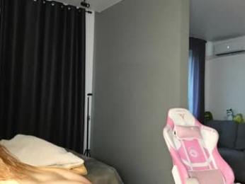 amilia4u chaturbate stream image, 01.09.2025 07:20