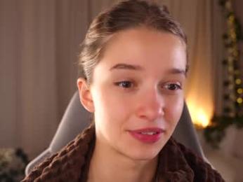 little_poetry chaturbate stream image, 04.09.2025 17:40