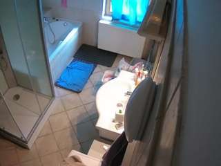 voyeurcam-julmodels-bath-2nd-2 camsoda stream image, 31.08.2025 10:30