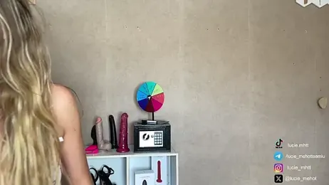 lucie_mehott stripchat stream image, 05.09.2025 07:30