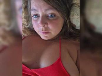 FLUFFY_BEAUTY bongacams stream image