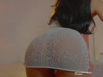 nicolle_mitchelle chaturbate stream image