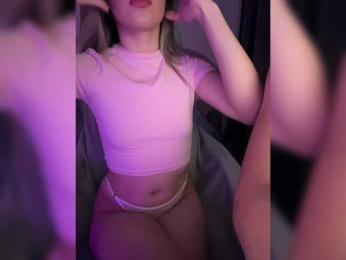 _M_O_L_O_K_O_ bongacams stream image, 10.09.2025 19:40