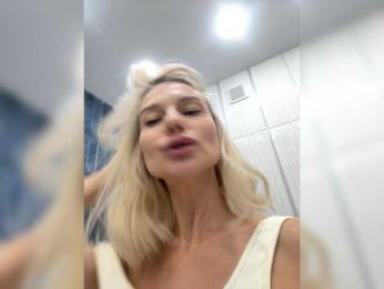 -Molly- bongacams stream image, 12.09.2025 10:10