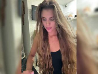 SweetyMia bongacams stream image