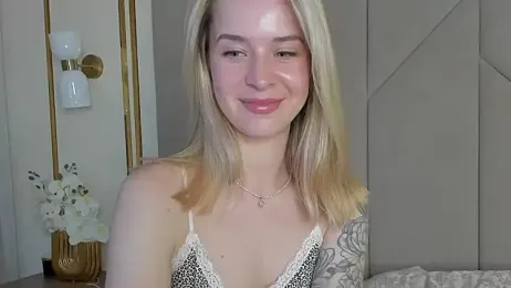Touch_me stripchat stream image, 14.09.2025 17:00