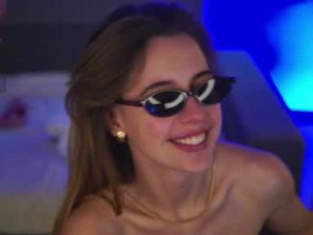 plump_bums chaturbate stream image, 15.09.2025 06:00