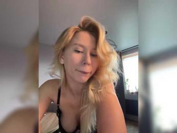 Sunlovv bongacams stream image, 17.09.2025 10:00