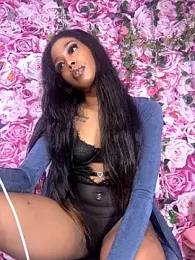 mismialove stripchat stream image, 19.09.2025 07:40