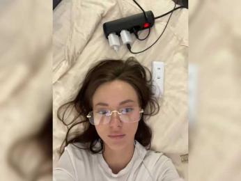 OlivkaVif bongacams stream image, 21.09.2025 15:20