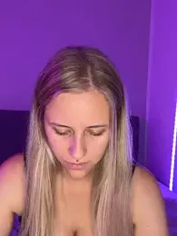 lunawolf21 stripchat stream image, 22.09.2025 06:20