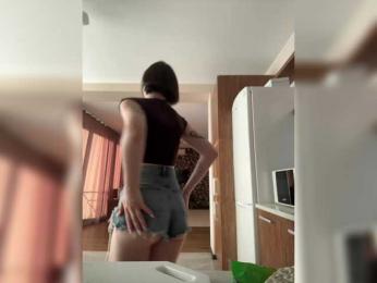 BabyDarii bongacams stream image, 22.09.2025 12:30