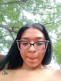 -VICKKY stripchat stream image