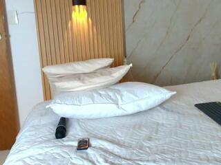 Madisson Queen flirt4free stream image