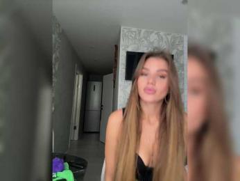 SweetyMia bongacams stream image