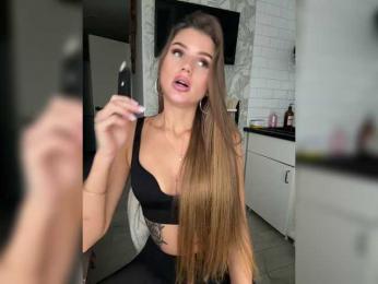 SweetyMia bongacams stream image