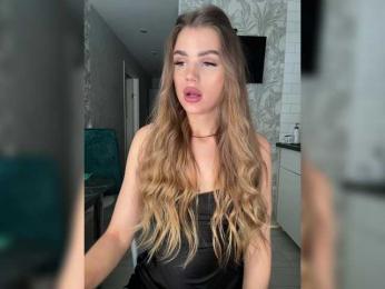 SweetyMia bongacams stream image